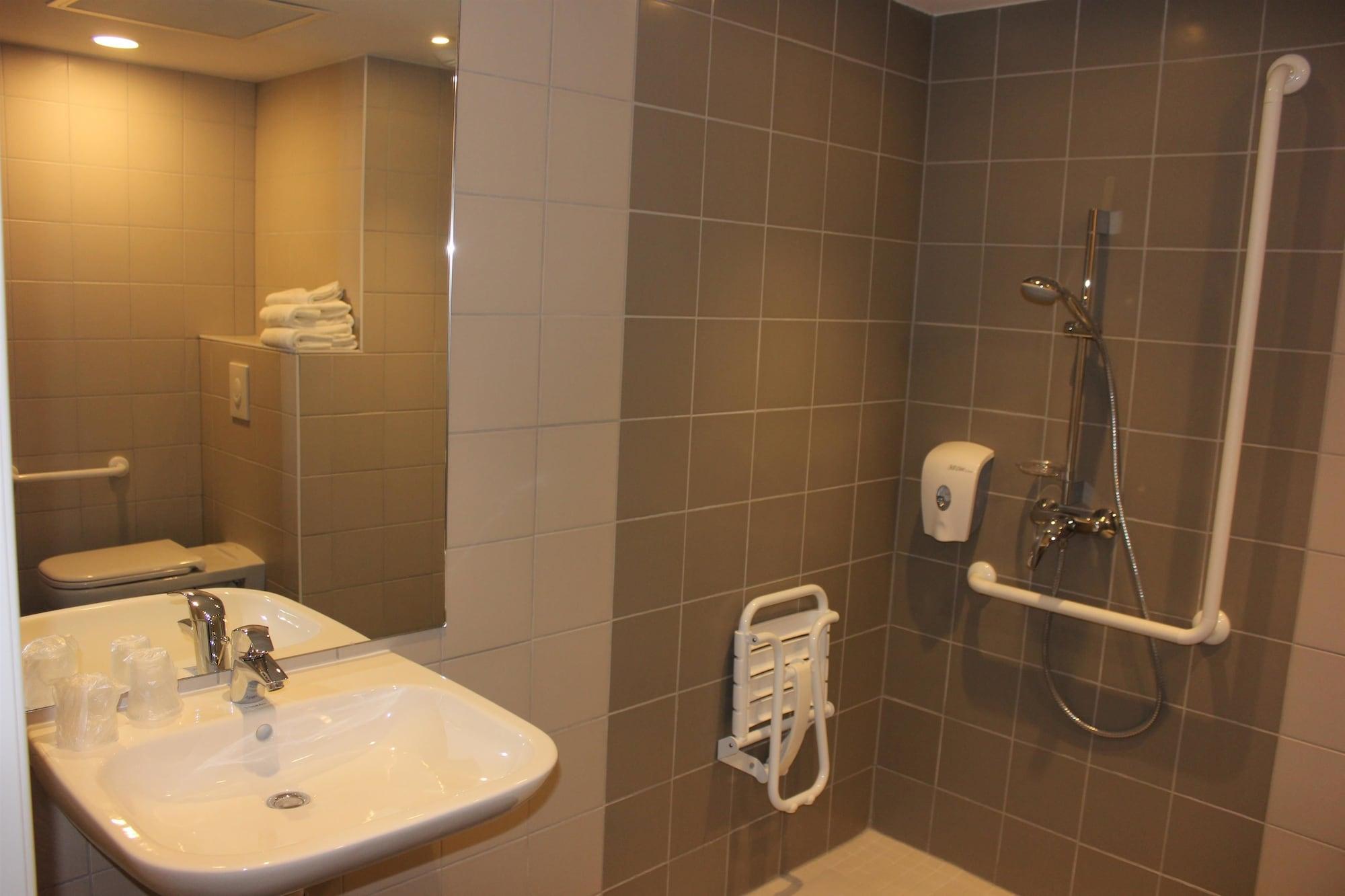 Premiere Classe Obernai Centre - Gare Екстер'єр фото