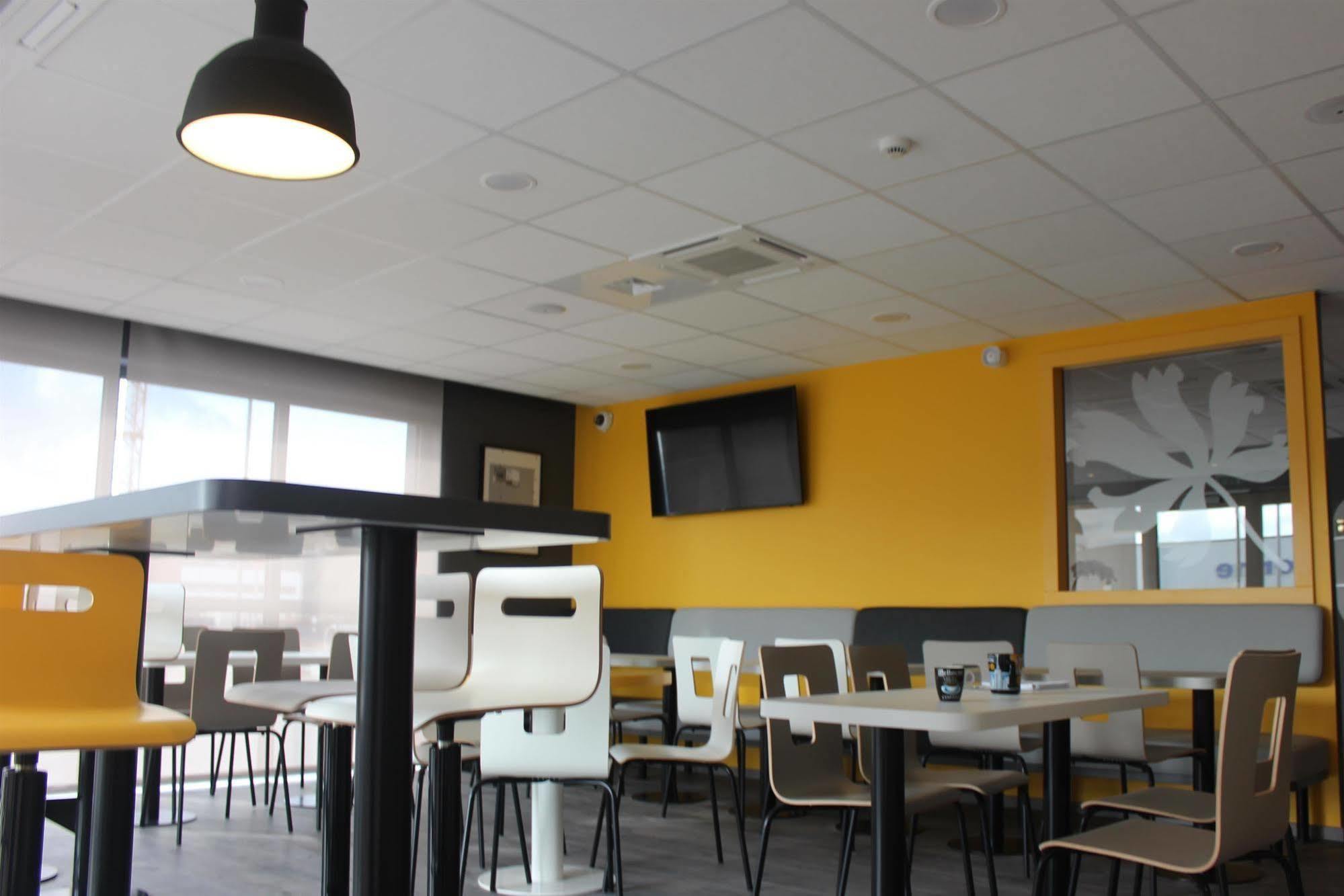 Premiere Classe Obernai Centre - Gare Екстер'єр фото